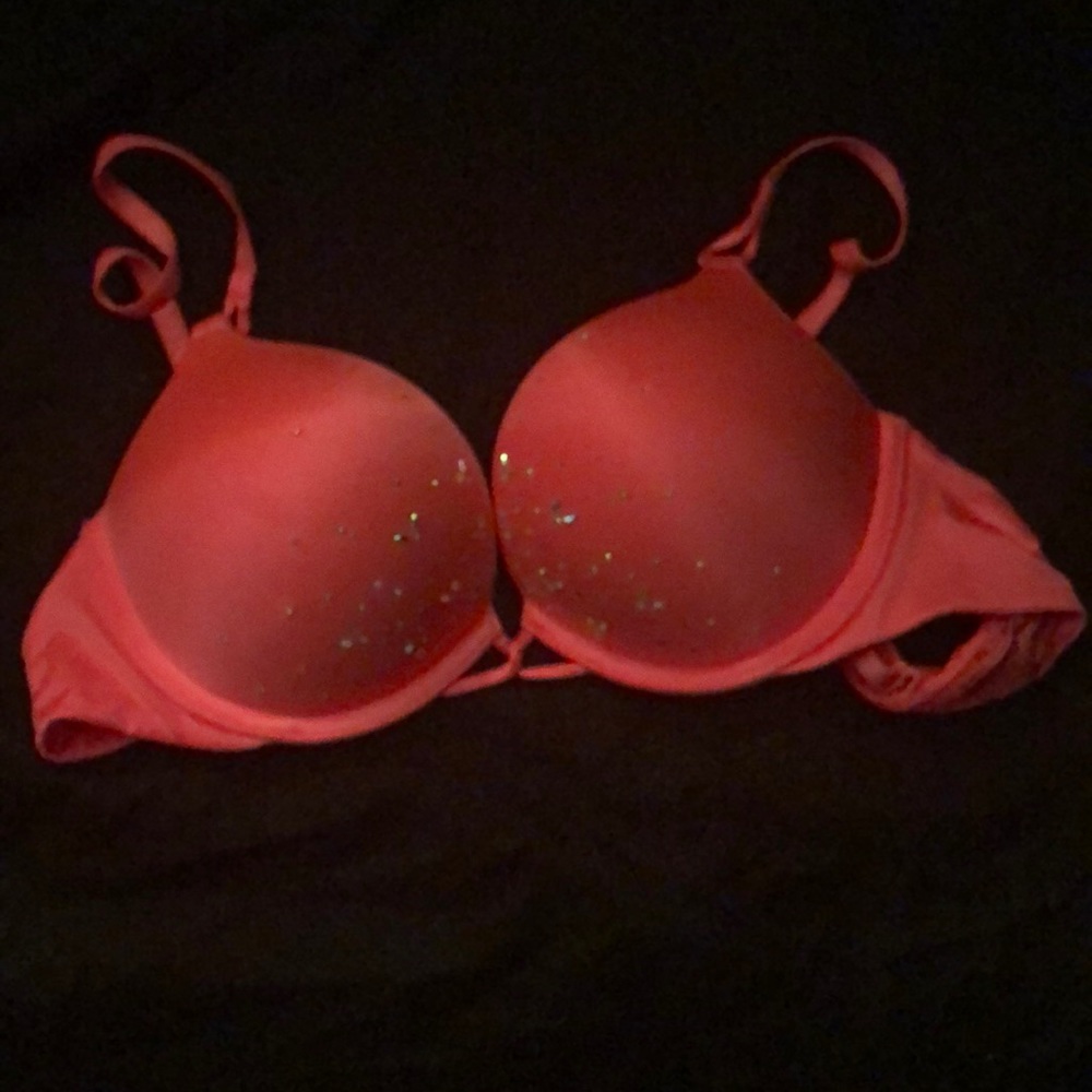 Never worn bra